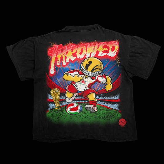 THROWED CUP (black tee)